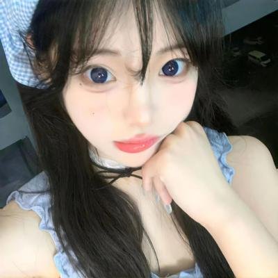 菲比梦游仙境